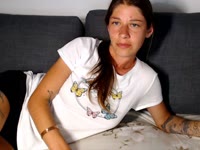 I am a free spirit,a funny crazy girl with a romantic and naughty side.I love meet new people and make a good connection with them.Step in my room and let s know each other better.