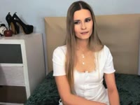 Hi, my name is Catrin. I see myself as a complex woman with sparkling eyes and a charming smile. I am not a sweet talker, but I am a good listener and a trustworthy friend you can rely on. I will always be there for you when you need me. Take some time to discover me fully and I