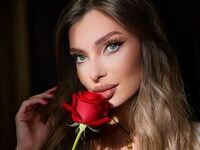 naked girl with webcam masturbating with sextoy Alessia