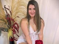 camgirl showing tits AntonellaCheery