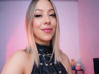 webcamstripper ArishaTorres