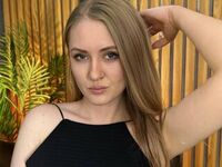 nude camgirl photo GoldenLolali