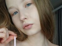 cam slut LeslyShay