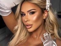 naked girl with webcam fingering pussy SelenaVoss