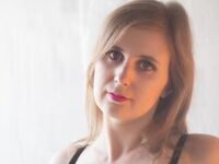 free webcam ErikaDoyle