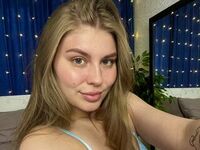 naked cam girl MilaOlivers