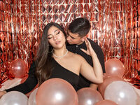 livesex show ChloeAndAdam