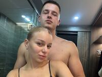 adult couple sexshow MikeiKate