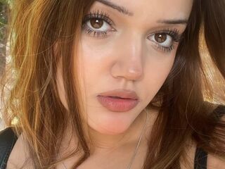 camwhore shaving pussy AishaTiffany