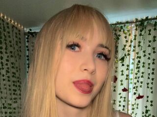 fingering girl webcam picture AliseWeekers