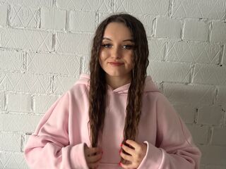 naked cam girl fingering pussy AlissaCanepa