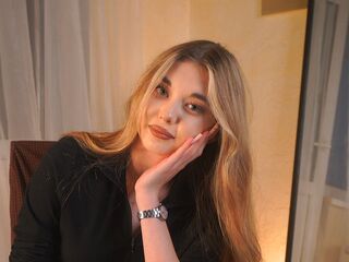 free webcam video AlonaYouell