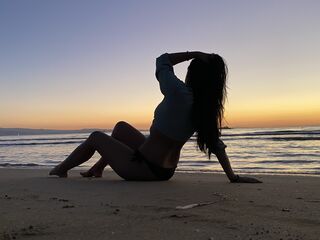 hot cam girl masturbating with vibrator AlyssaDiva