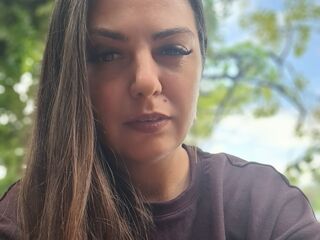 cam slut photo AryaMalone