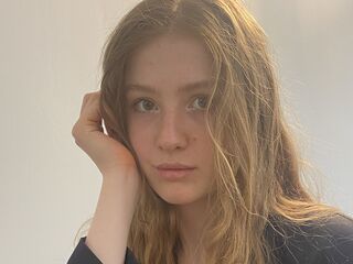 cam whore livesex AuraTyce