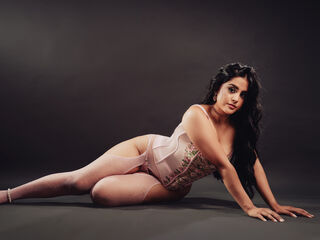 topless AvelinePrescott