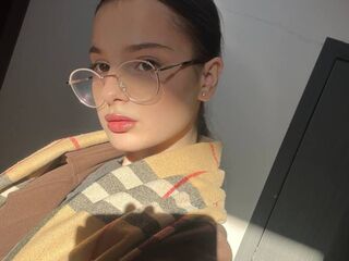 live cam girl pic BarberaMatejek