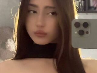 webcamgirl sex chat BellaJersiquins