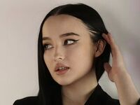 live webcam model BellaRei