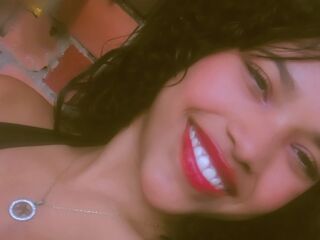 erotic webcam BrianaMarin