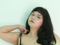 camgirl fingering bald pussy BrianaMayy