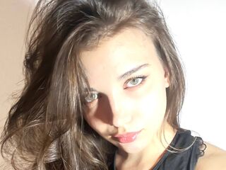 cam chatroom BriandaLudwic