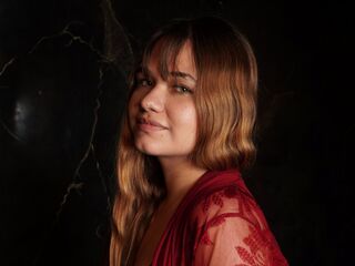adult sex chat CharlotBlonde
