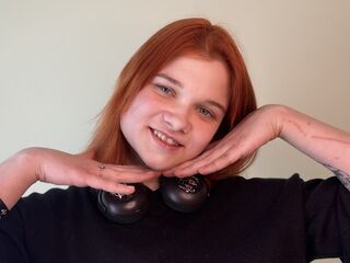 cam slut chat room ChiaPreuitt