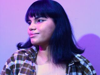 bedroom live webcam ChloyWallace