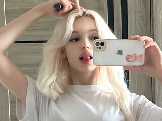 cam girl spreading pussy CourtneyAdamo