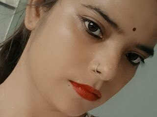 cam girl masturbating with dildo CutePriyaa