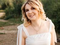 cyber sex show DemetriceAkpan