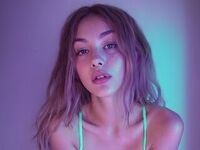 cam girl chatroom DominicaAtom