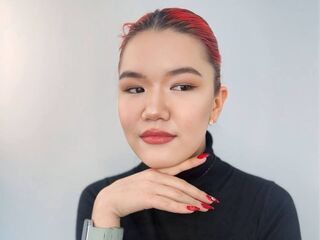 masturbating camgirl EliciaFeickert