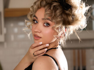 hot girl cam photo EvaSoftly