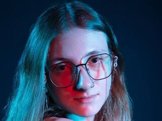webcam live show EvelyneSchroff