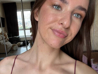 fingering webcamgirl picture GingerWareham