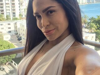 topless girl InnaJody