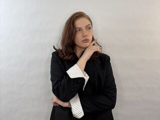 hot cam girl masturbating with vibrator IzolaDonawa