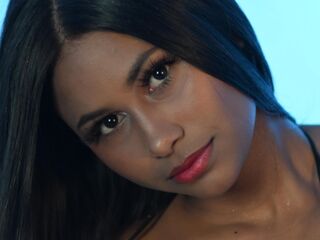naked camgirl masturbating with dildo JeyMoon