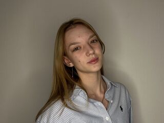 webcam striptease KeshaCornett