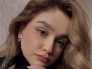naked webcam girl video KileyRipple
