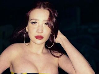 naughty camgirl fingering shaved pussy KimberleyStrader