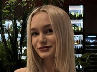 adult web cam chat KristinaDanes