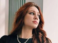 beautiful cam girl KristinaGuernsey