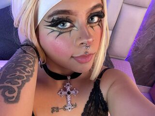 camgirl showing tits KylieBaker