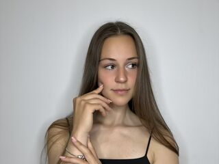 masturbating camgirl LarissaRodina
