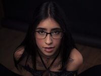 chat room livesex LiliCollyns