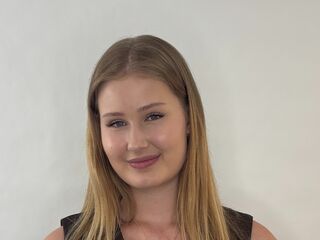 free adultcam LillieTumminia