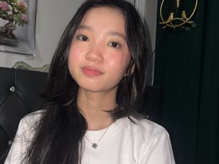 topless webcamgirl LindaWalkers